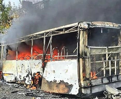 ఉక్రెయిన్‌లో బస్సుపై రష్యా భీకర దాడి