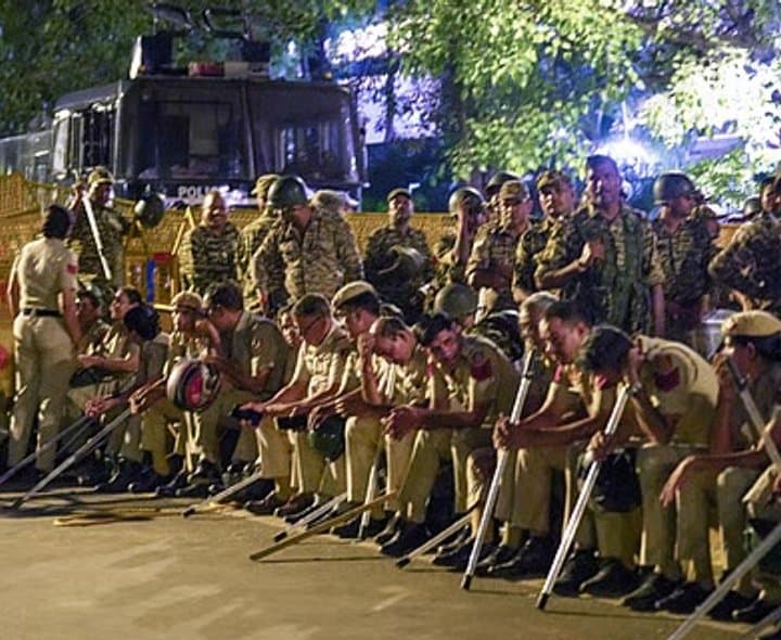 జంతర్ మంతర్‌లో రిటైర్డ్ పోలీసుల ధర్నా