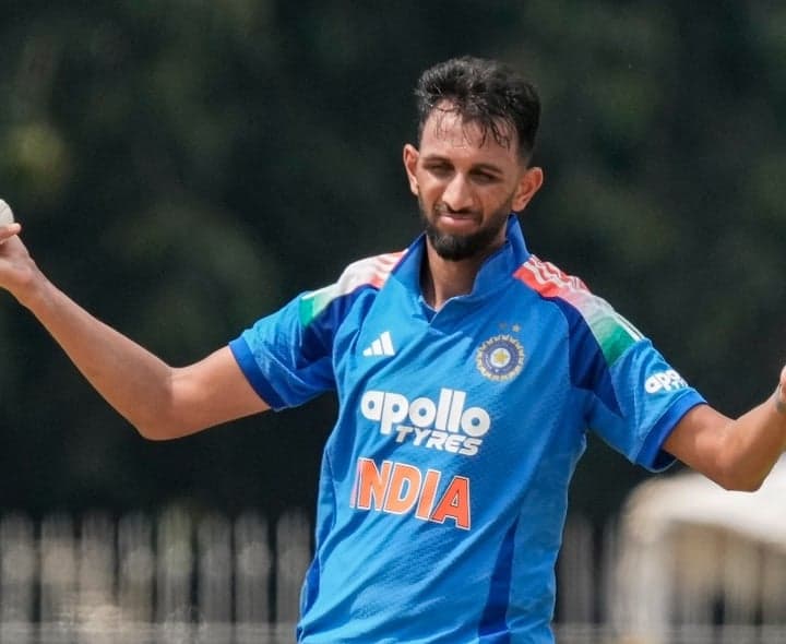  న్యూజిలాండ్‌ వన్డే సిరీస్‌కు ప్రసిధ్‌ దూరం
