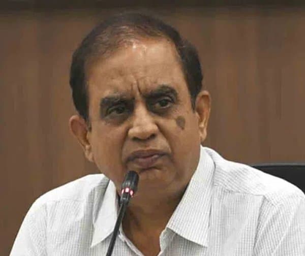 సీఈవోని కలిసిన బీఆర్‌ఎస్ ప్రతినిధులు - Udayam Digital