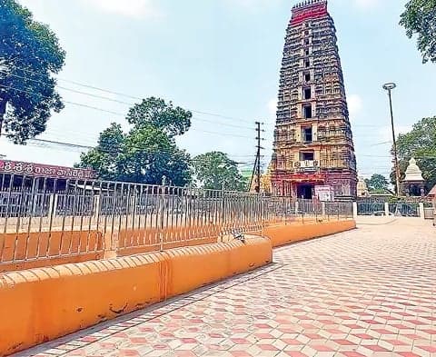 నూతన శోభతో మంగళగిరి చీకటి కోనేరు