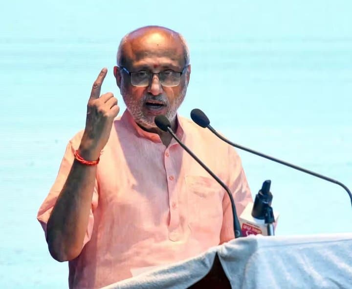 సభలో ప్రతి క్షణం ప్రజా సంక్షేమం కోసమే: సి.పి.రాధాకృష్ణన్