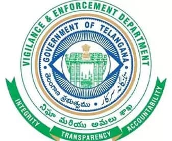 హైదరాబాద్‌లో ప్రైవేటు విద్యాసంస్థలపై విజిలెన్స్ సోదాలు