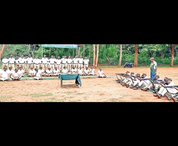 అటవీ రక్షణకు అధికారులకు ప్రత్యేక శిక్షణ