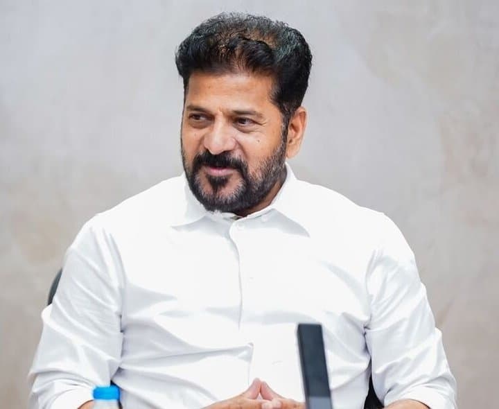 22ఏ వివాదం వెనుక కుట్ర ఉండొచ్చు: సీఎం - Udayam