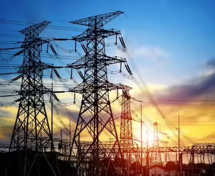 హైదరాబాద్‌లో నేడు పలు ప్రాంతాల్లో కరెంట్ కట్