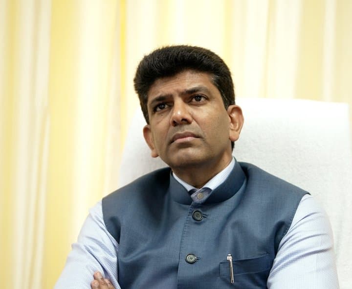 జగన్ వల్లే భోగాపురం ఎయిర్‌పోర్టు ఆలస్యమైంది: పెమ్మసాని