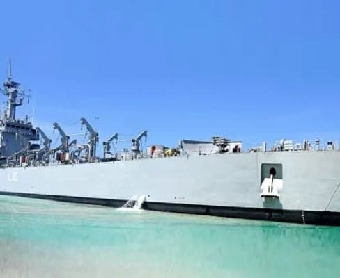 ఐఎన్‌ఎస్‌ కేసరి మునక.. తప్పిన ముప్పు