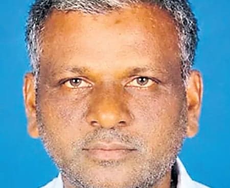 చేవెళ్లలో విషాదం: అప్పుల బాధతో రైతు ఆత్మహత్య