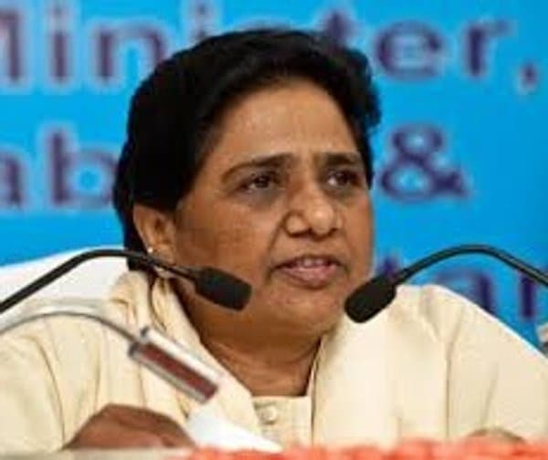 యూపీ రాజకీయాల్లో సరికొత్త రచ్చ!