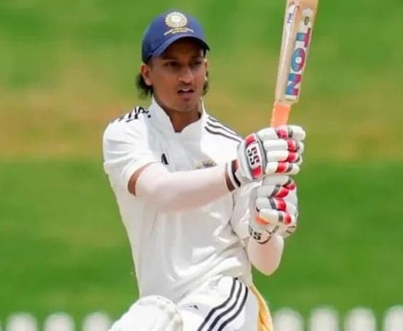 డబుల్‌ సెంచరీ తర్వాత బదోని శతకం