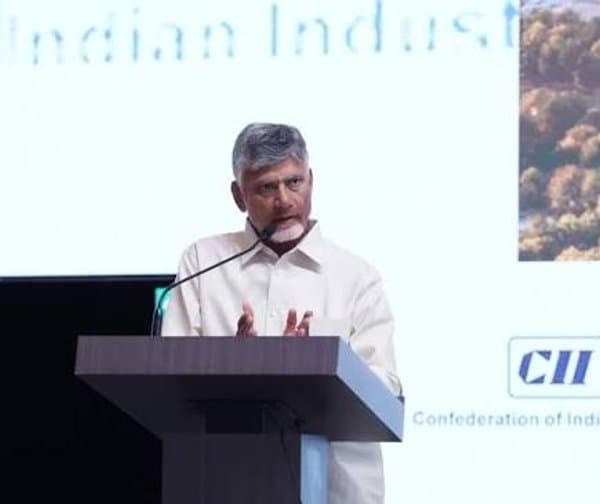 సీఐఐ సమ్మిట్ ఏర్పాట్లపై సీఎం చంద్రబాబు సమీక్ష