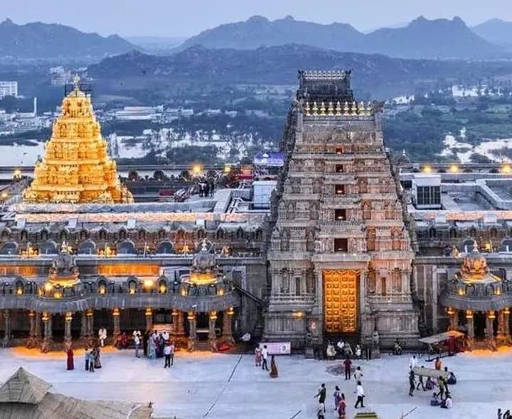 యాదాద్రి ఆలయానికి రూ.16.16 లక్షల ఆదాయం
