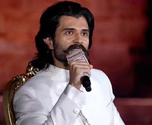 విజయ్ దేవరకొండ ఆసక్తికర వ్యాఖ్యలు