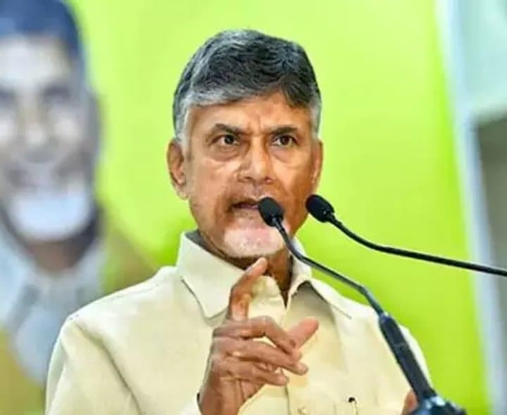 పార్టీ వ్యతిరేకులను సహించం: చంద్రబాబు