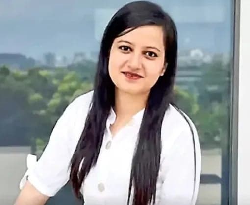 మాదాపూర్‌లో సాఫ్ట్‌వేర్ ఉద్యోగిని ఆత్మహత్య