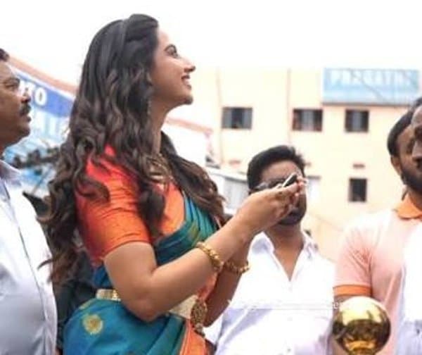 మీనాక్షి చౌదరి కొత్త చిత్రాలు