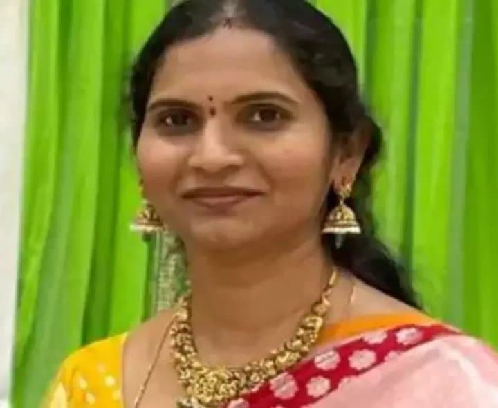 అమెరికాలో రోడ్డు ప్రమాదం.. తెలంగాణ మహిళ దుర్మరణం