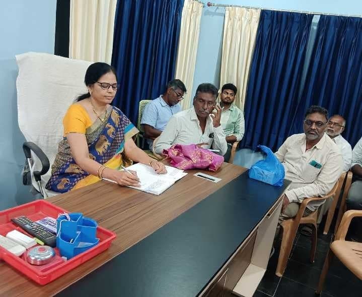 కొమరోలు ప్రత్యేక అధికారిగా ఆశా జ్యోతి - Udayam