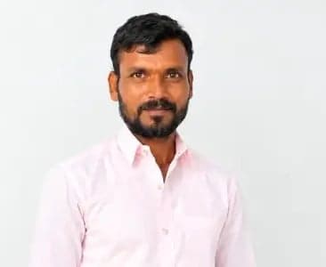 చెరువులో జారిపడి వ్యక్తి మృతి.. బైరాపూర్‌లో విషాదం