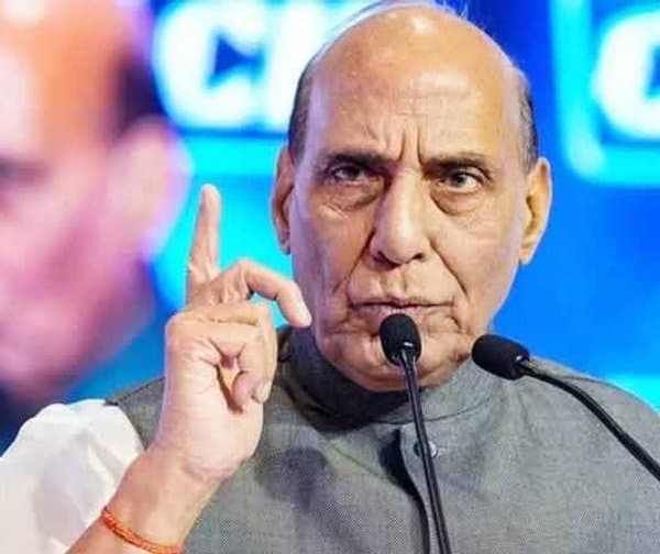 ఎయిర్ వారియర్స్ సేవలు అభినందనీయం: రాజ్‌నాథ్ సింగ్ - Udayam Digital