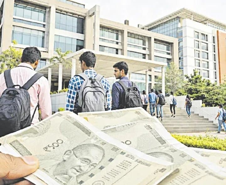 ఇంజినీరింగ్‌ ఫీజుపై సందిగ్ధం