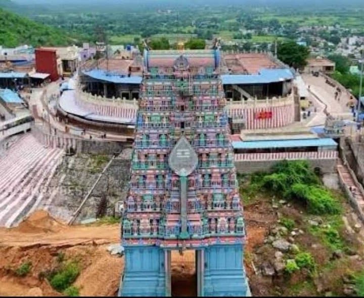తిరుత్తణి ఆలయంలో ఫోన్లు, కెమెరాలకు నో ఎంట్రీ