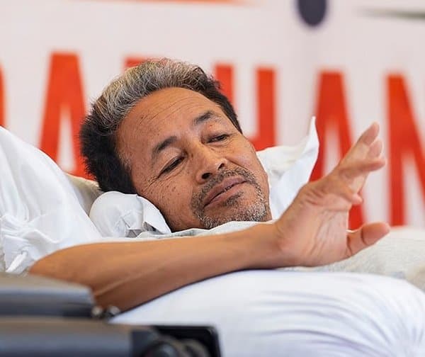 సౌనమ్ వాంగ్‌చుక్ ఆమరణ దీక్ష