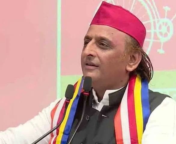 నకిలీ ఓట్లపై బీజేపీకి అఖిలేశ్‌ హెచ్చరిక