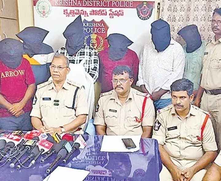 సాంకేతికతతో హంతకుల అరెస్ట్‌