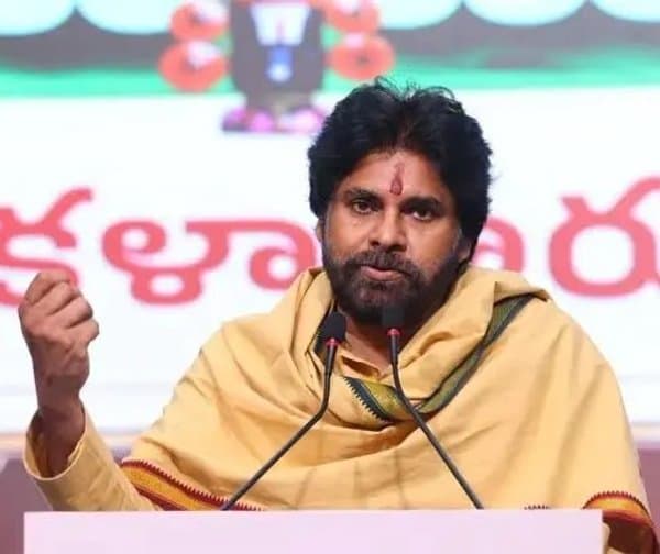పవన్ కల్యాణ్‌కు ముంబయిలో శస్త్రచికిత్స విజయవంతం