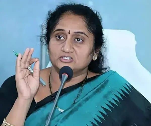 త్వరలో మెగా డీఎస్సీ నోటిఫికేషన్: మంత్రి సవిత - Udayam Digital