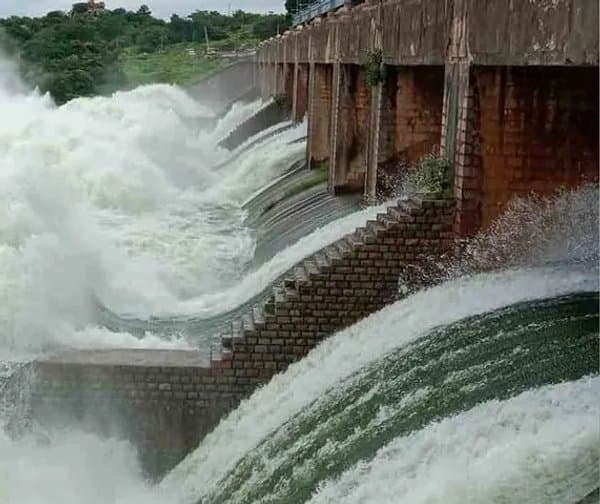 మంజీరా గేట్ల మరమ్మతుల్లో ప్రభుత్వ నిర్లక్ష్యం