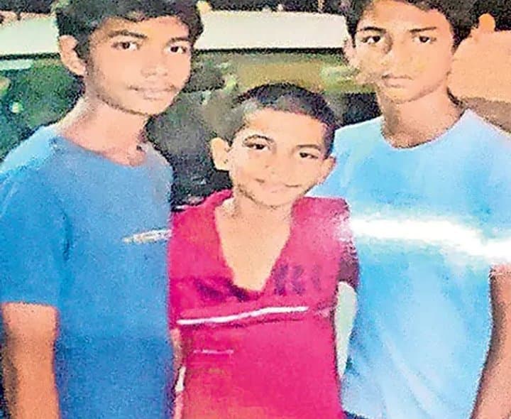 గాజువాకలో ముగ్గురు అన్నదమ్ముల అదృశ్యం
