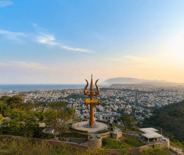 కైలాసగిరిపై భారీ త్రిశూలం!