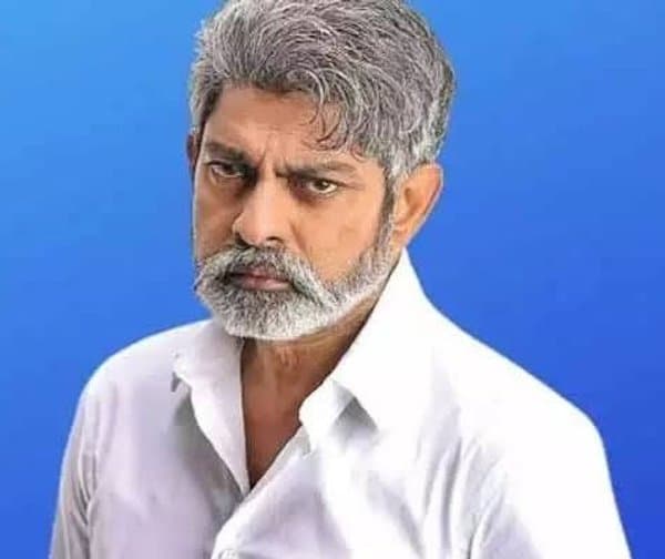 ట్రోల్స్‌కు తావులేదు: జగపతి బాబు