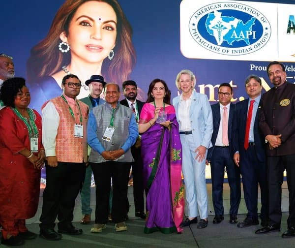 నీతా అంబానీకి అరుదైన గౌరవం