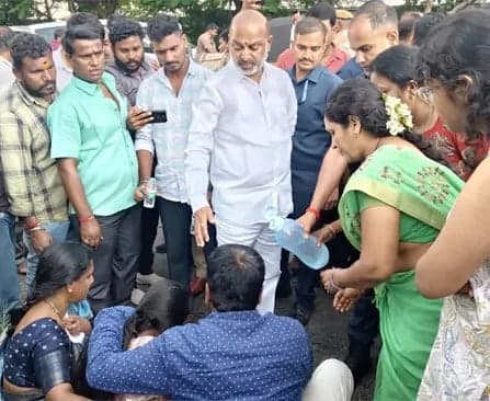 ప్రమాద బాధితులను ఆదుకున్న బండి సంజయ్