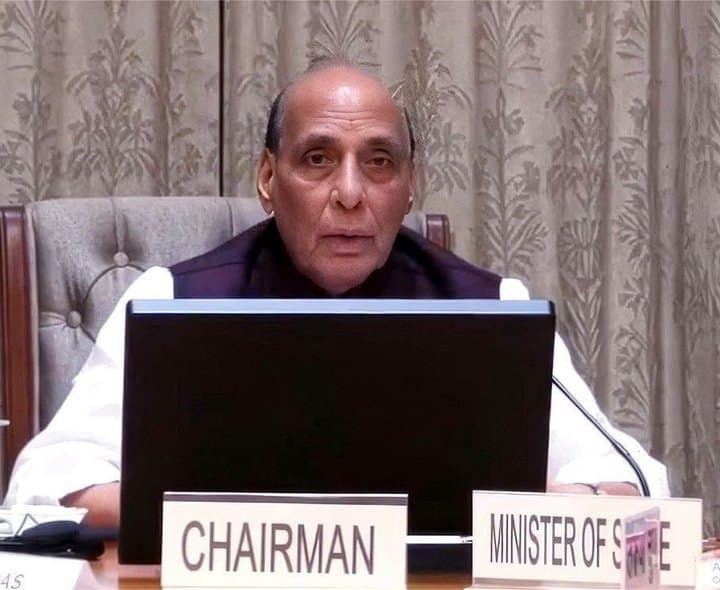 టెరిటోరియల్ ఆర్మీ బలోపేతంపై రాజ్‌నాథ్ సమీక్ష - Udayam Digital