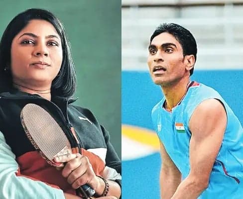 పతాకాలతో ప్రమోద్‌, భావినా