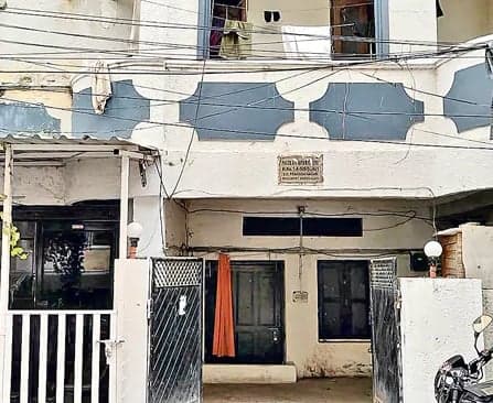 బేగంపేట హాస్టల్‌లో దారుణం