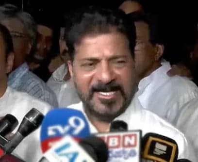 సీఈసీ జ్ఞానేశ్ కుమార్ రాజీనామా చేయాలి: రేవంత్
