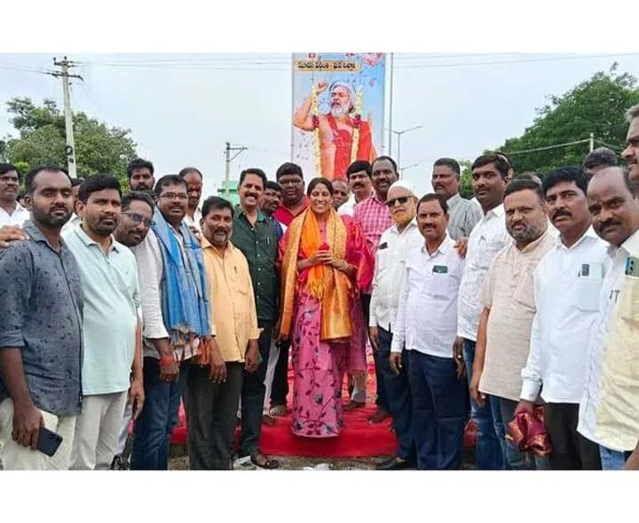 గద్దర్ ఆశయాలు యువతకు స్ఫూర్తి