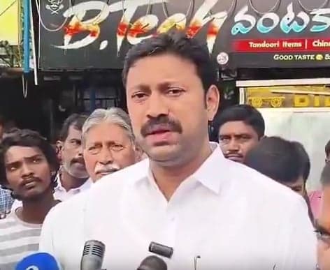 YCP క్యాడర్‌ను భయపెట్టేందుకే దాడులు: ఎంపీ అవినాశ్