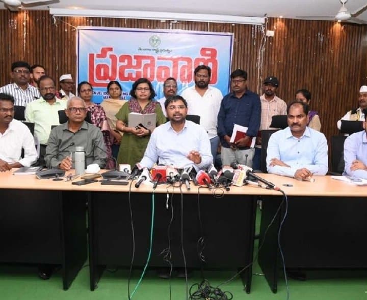 ప్రత్యామ్నాయ పంటలపై రైతులకు కలెక్టర్‌ సూచన