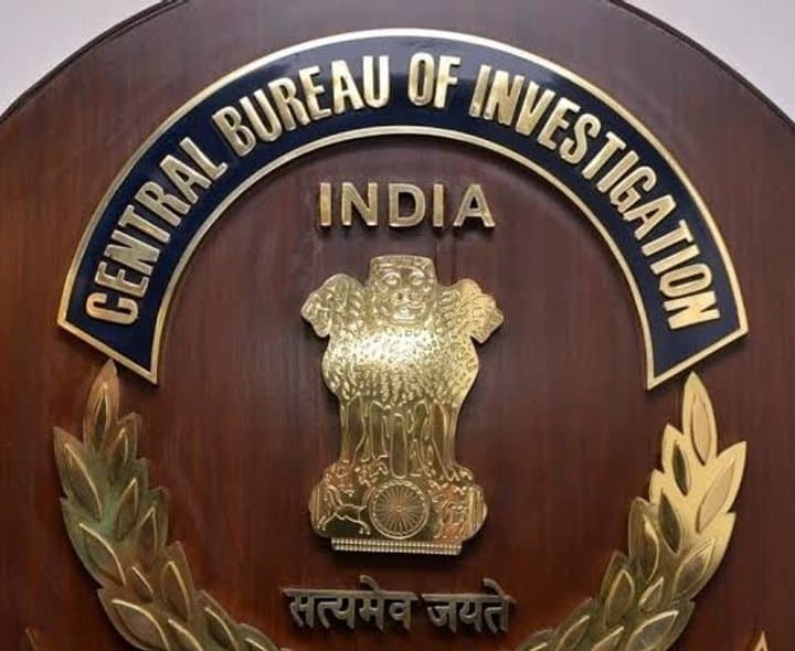 NEET పేపర్ లీక్ కేసులో 13 మందిపై CBI ఛార్జ్‌షీట్