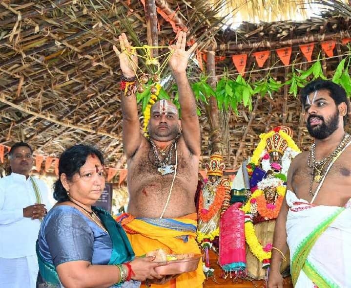 గాడాల పీఠంలో చిన వేంకటేశ్వర స్వామి కళ్యాణం