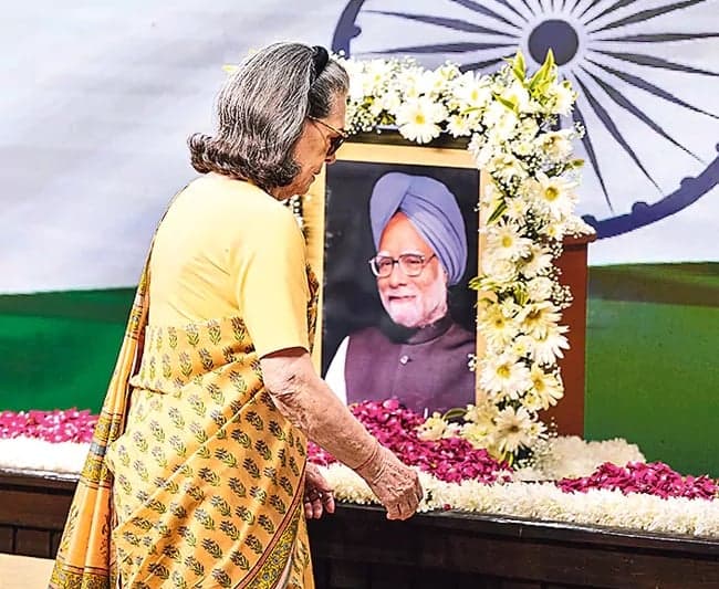 మన్మోహన్ సింగ్ సేవలు చిరస్మరణీయం: ప్రధాని మోదీ