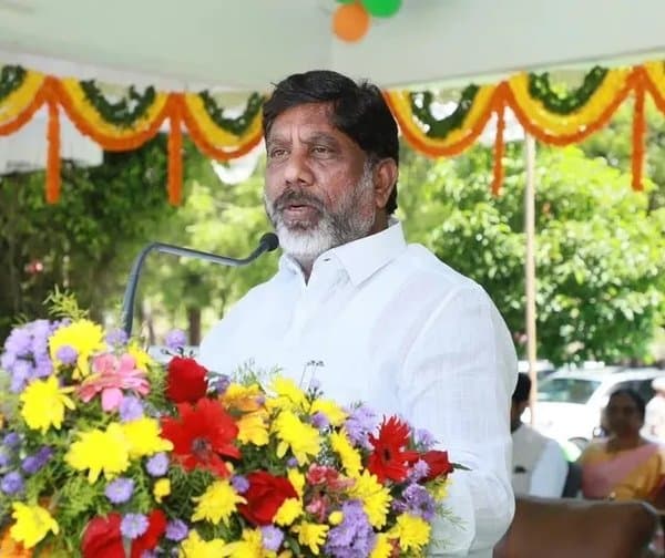 గేట్లు మూసేది లేదు: భట్టి