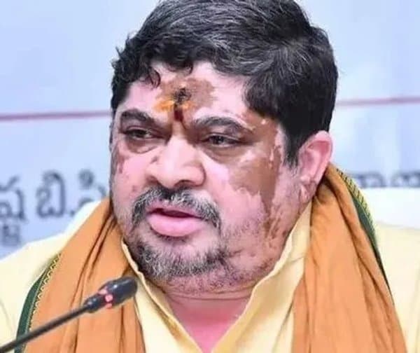 బీజేపీపై మంత్రి పొన్నం ప్రభాకర్ తీవ్ర విమర్శలు